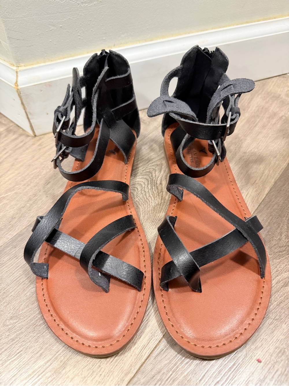 American Eagle Outfitters Black Strappy Sandals with Brown Footbed